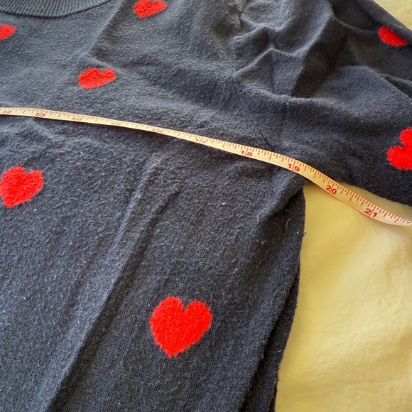 GAP Intarsia Heart Sweater ❤️ size L - Picture 10 of 11